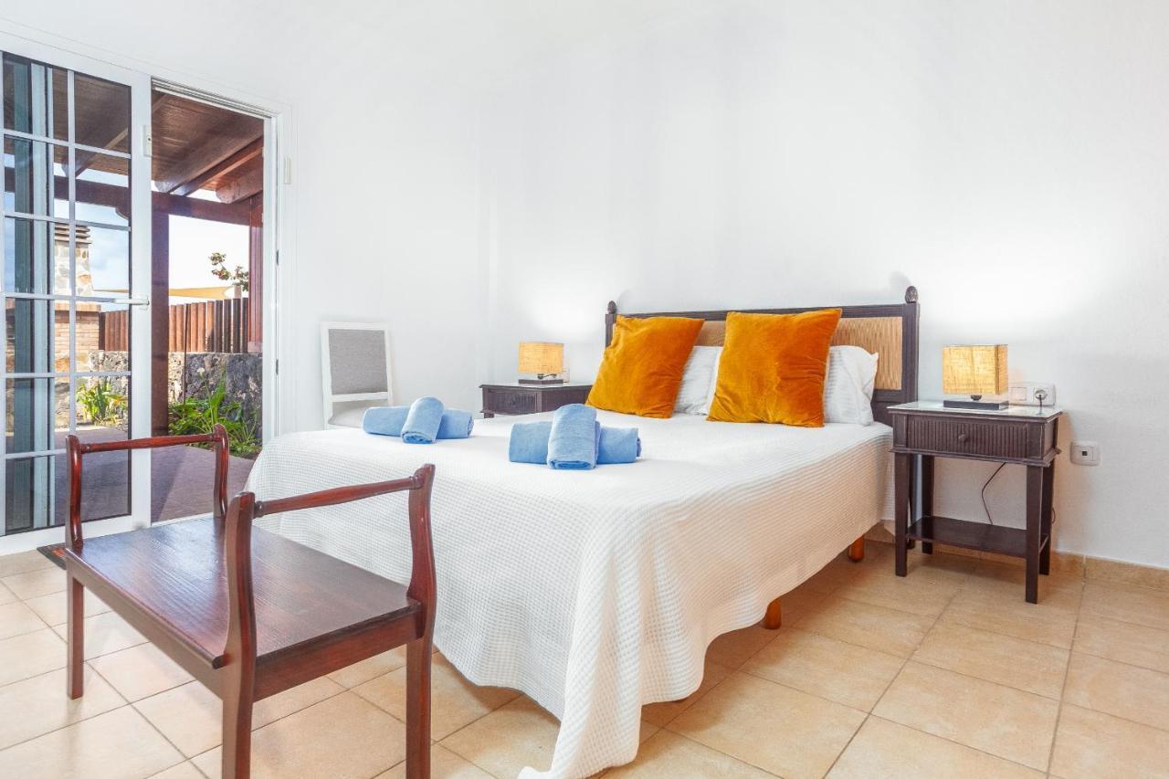 Villa Marina I Beachfront Corralejo By Holidays Home Kültér fotó