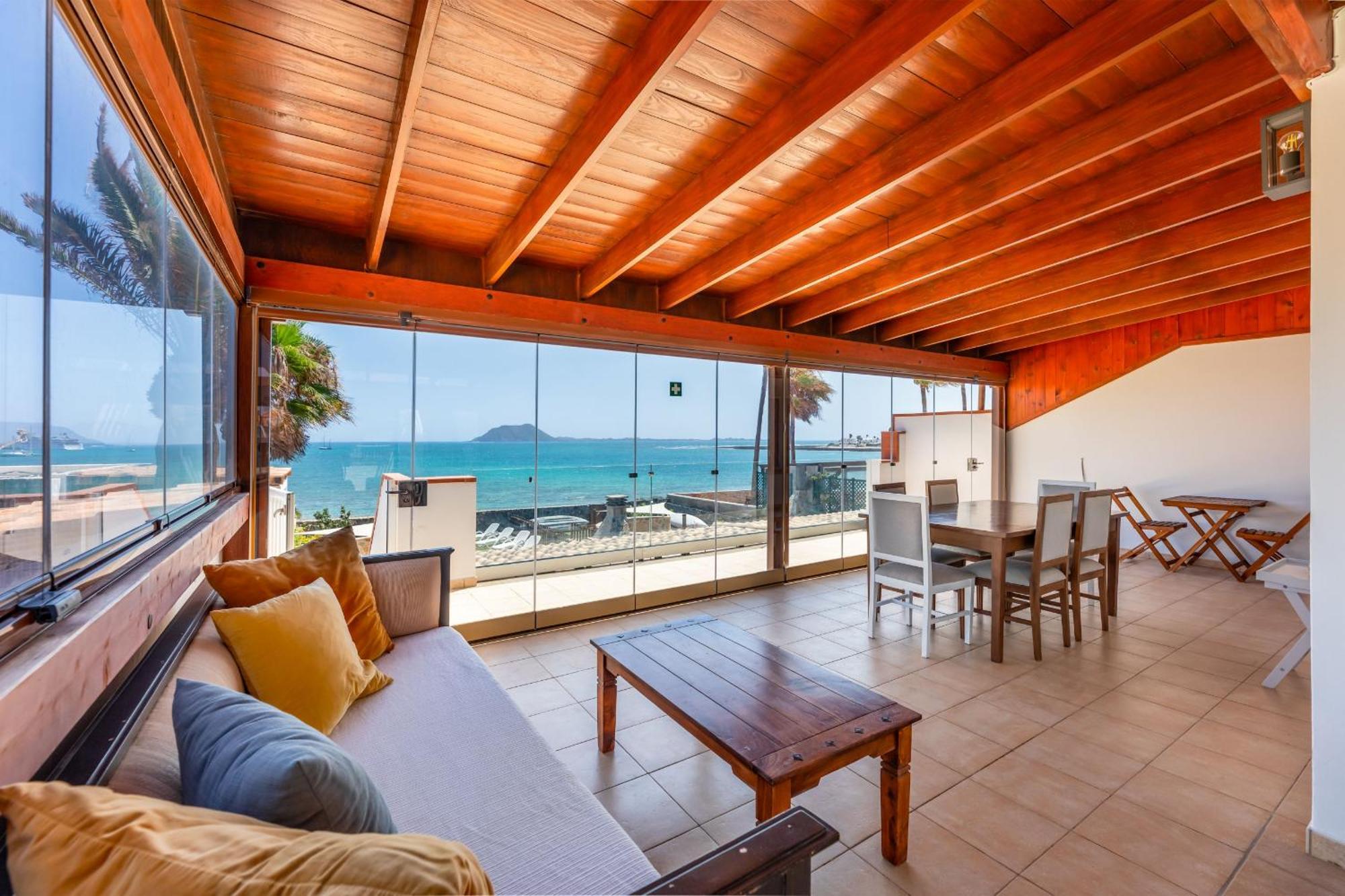 Villa Marina I Beachfront Corralejo By Holidays Home Kültér fotó