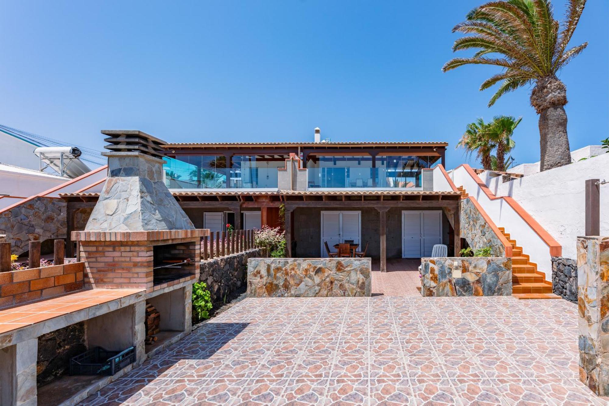 Villa Marina I Beachfront Corralejo By Holidays Home Kültér fotó